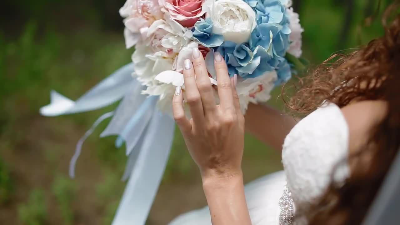 粉彩花束婚礼视频素材