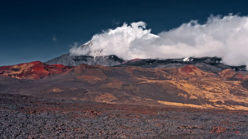 托尔巴奇克雪山火山岩实景视频素材